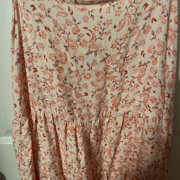 Old Navy Sun dress with pockets - Picture 5 of 5